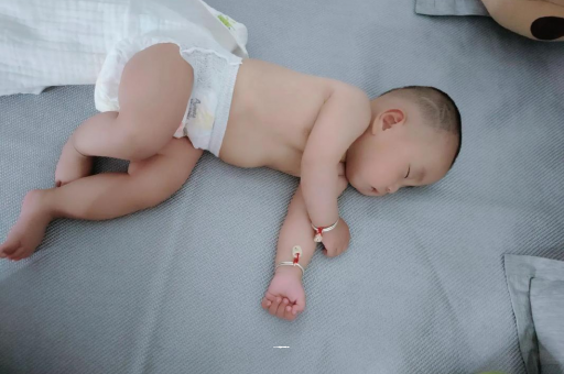 泰安宝宝发烧可以喝牛奶吗